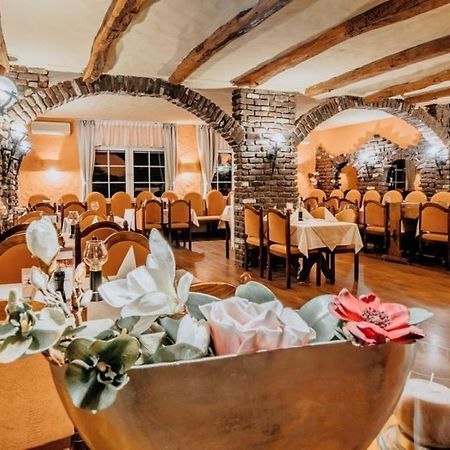 Hotel Restaurant Adria Stuben Bruehl Extérieur photo