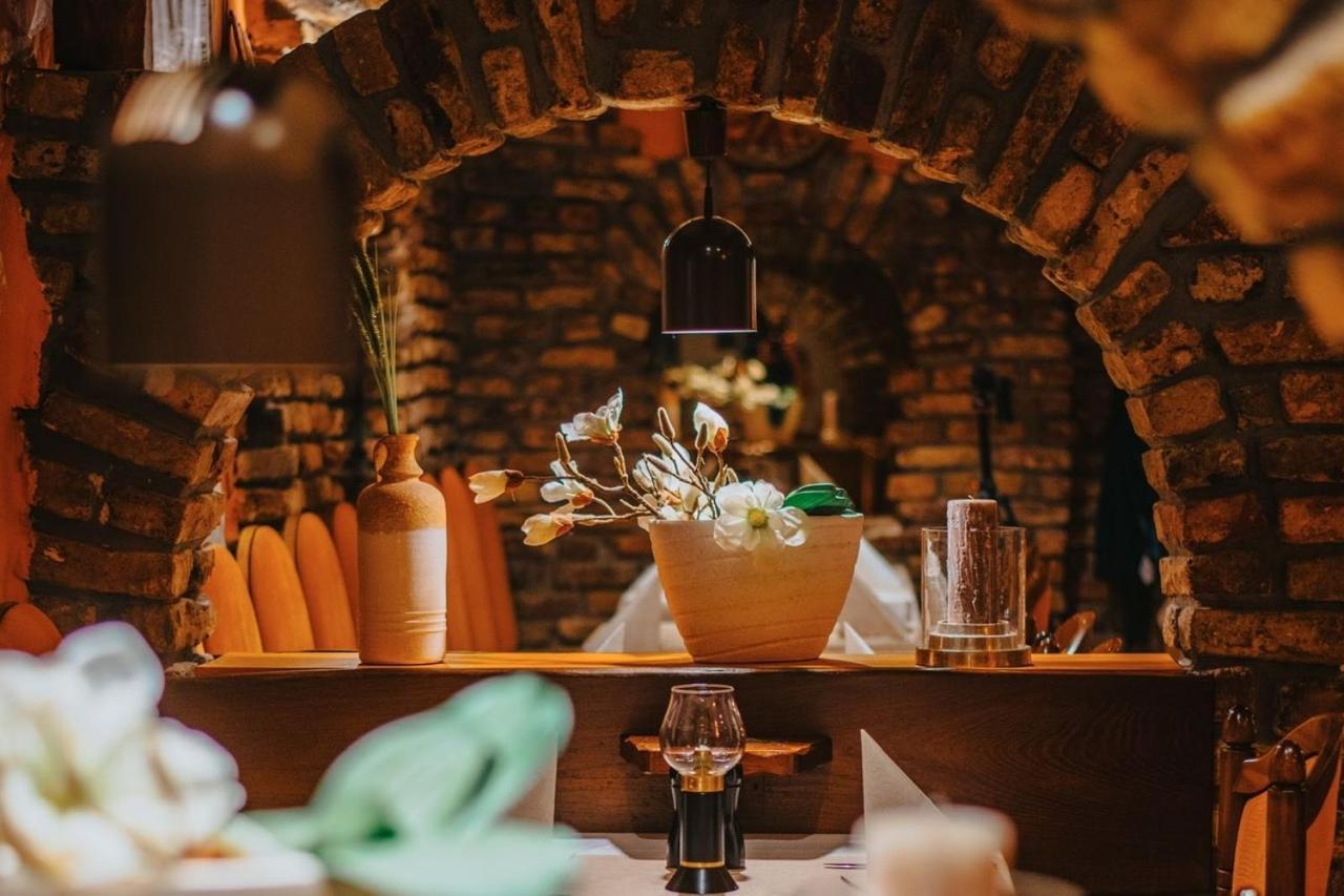 Hotel Restaurant Adria Stuben Bruehl Extérieur photo
