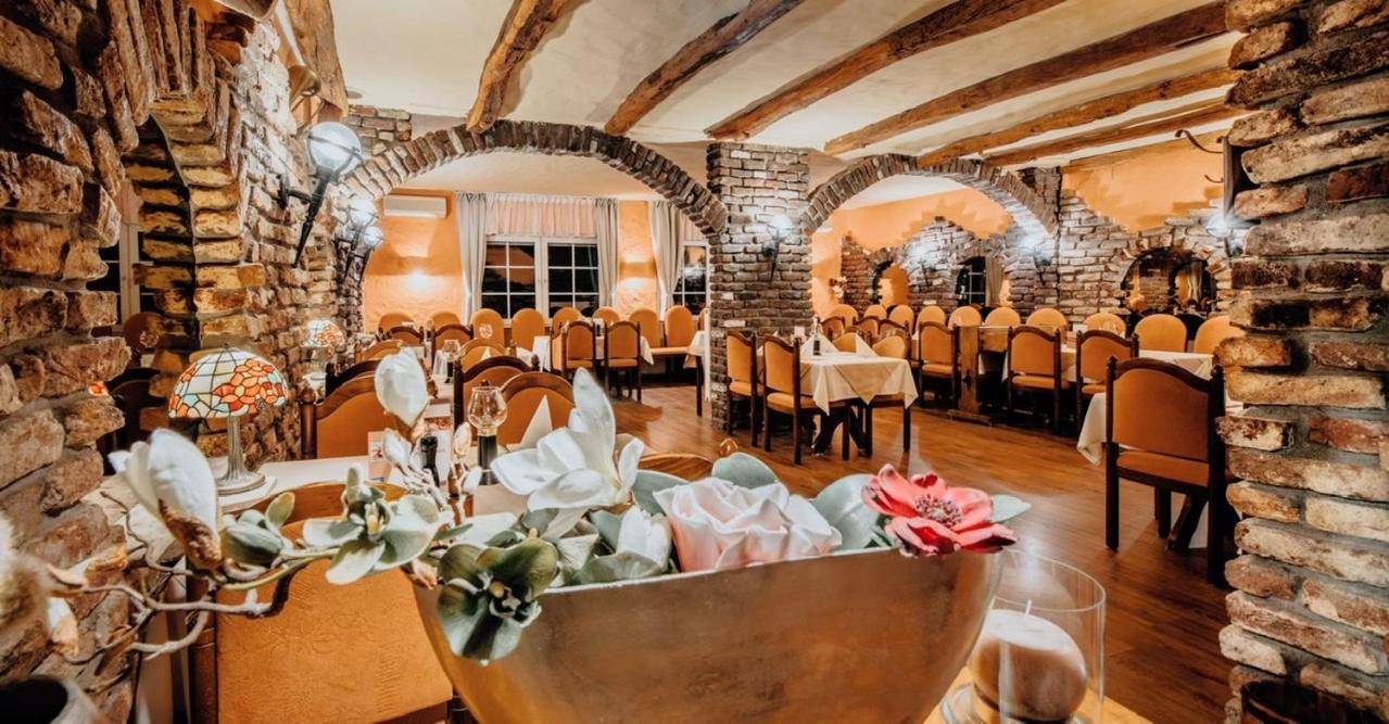 Hotel Restaurant Adria Stuben Bruehl Extérieur photo